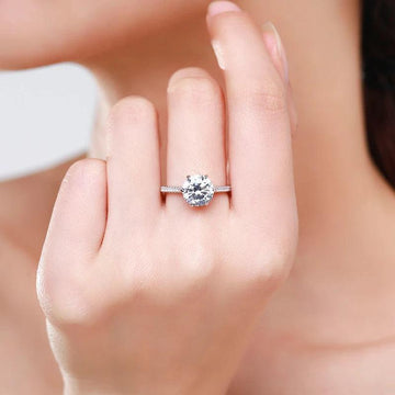 * NEW* Classic Luxury Clear Simulated Lab Diamonds Authentic Sterling Silver Ring - The Jewellery Supermarket